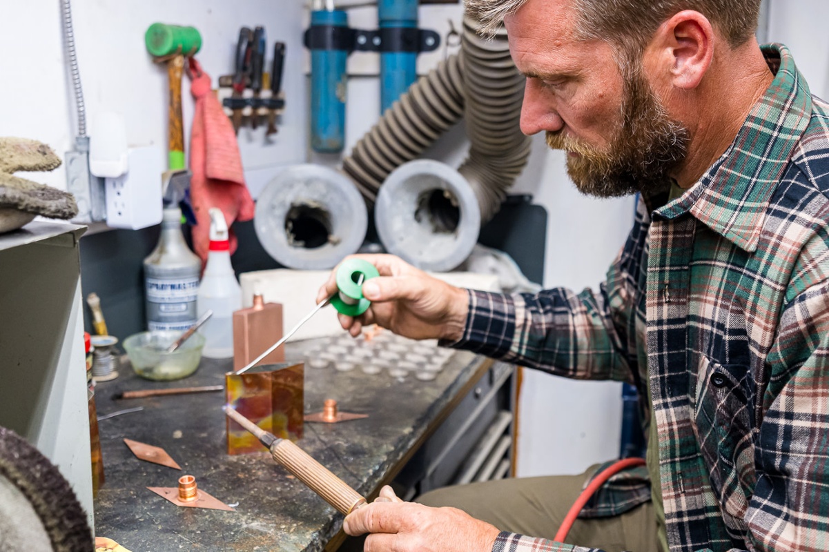 Soldering.<br>
