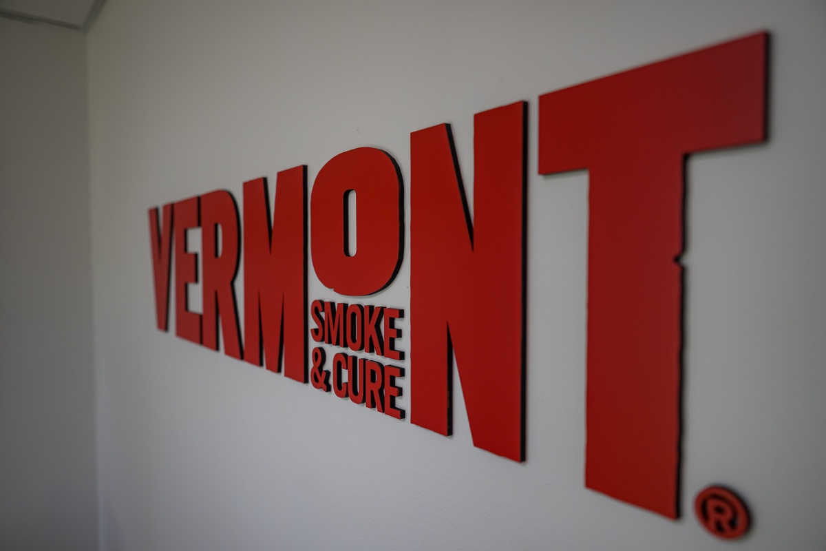 Vermont Smoke and Cure Logo