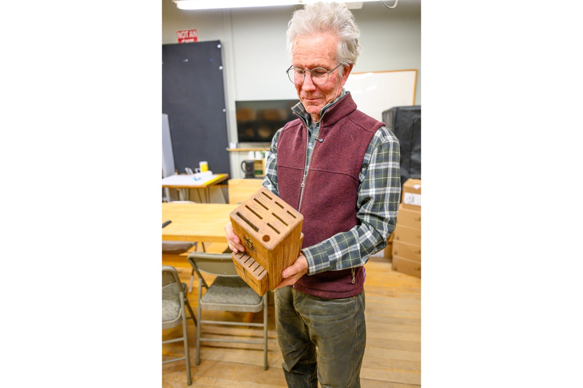 Malcolm shows an angled knife rack.<br>