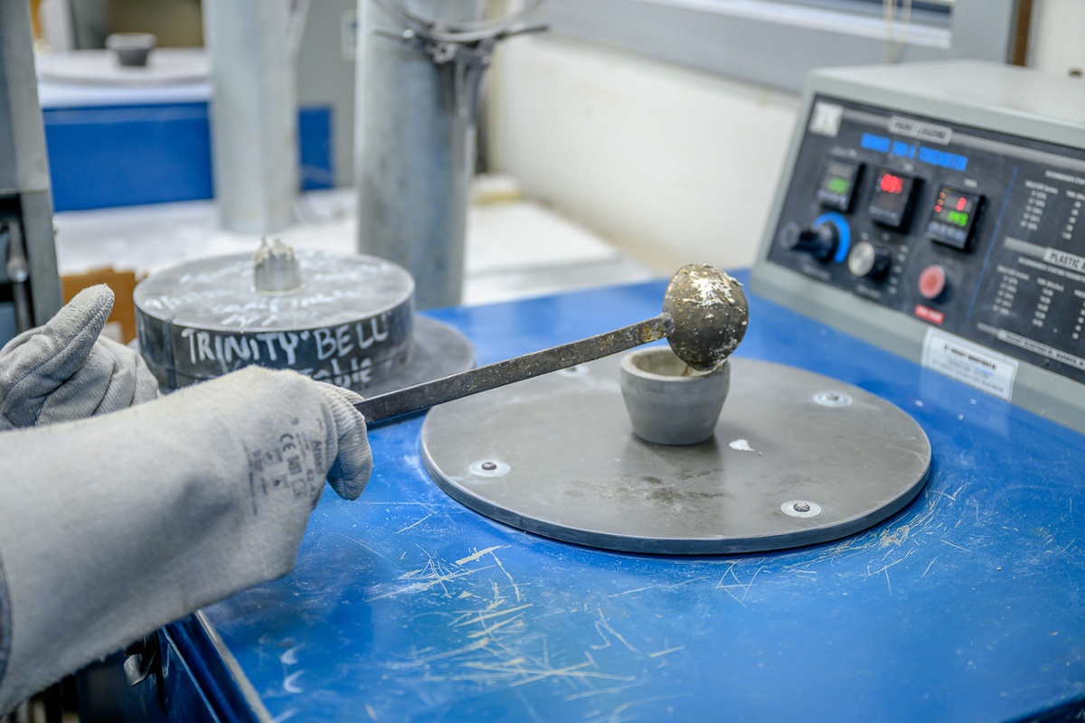 Pouring pewter.