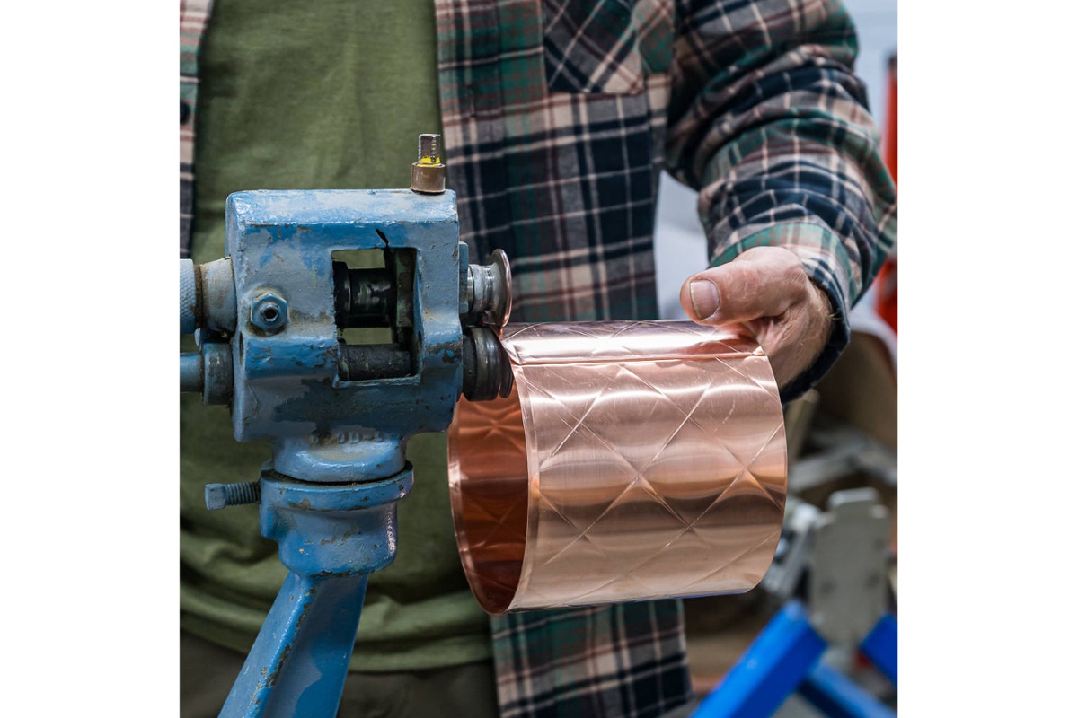 Shaping an edge.<br>
